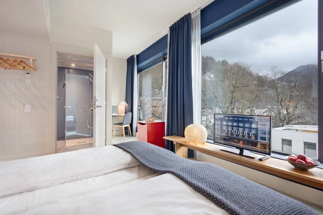 Superior, ZANDER K HOTEL 3/4