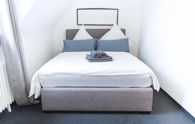 غرفة كلاسيكية رباعية بغرفة نوم واحدة، Berolina Haus GmbH 3/7