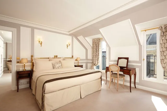 Parisienne, Suite, 2 King Beds، Hotel Regina Louvre 1/5