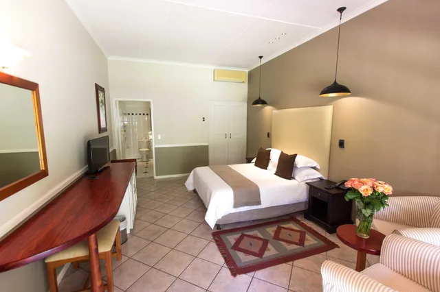 غرفة قياسية بسرير مزدوج، HLANGANA LODGE 4/8