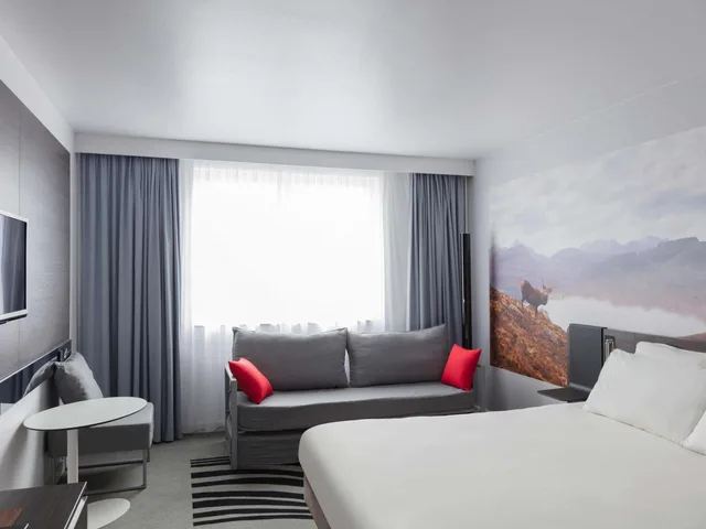 غرفة كلاسيكية عائلية بسرير مزدوج مع أريكة، NOVOTEL EDINBURGH CENTRE 2/5