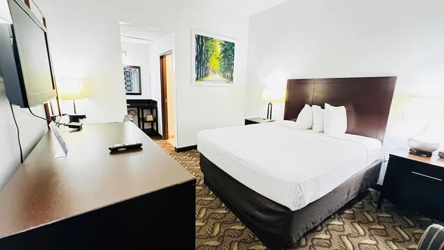 غرفة قياسية بسرير كوين، Days Inn by Wyndham North Platte 3/5