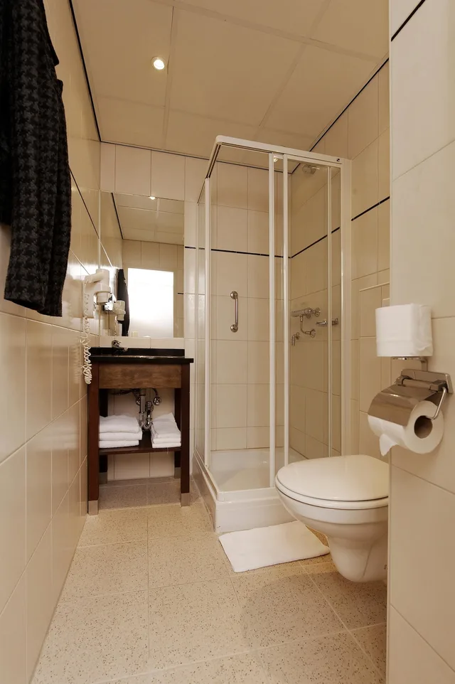 غرفة قياسية بسريرين منفصلين، BEST WESTERN DAM SQUARE INN 5/9