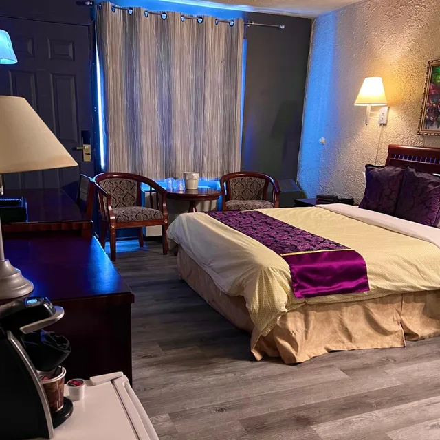 Room, Queen or Double Bed, Hotel L'Express 2/5