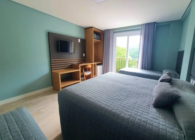 غرفة فاخرة رباعية، Sky Palace Hotel 1/1