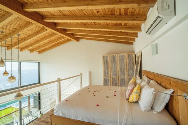Duplex, Gallery, Queen Bed, Sea View, Private Pool، Mandalina Luxury Suites 2/5