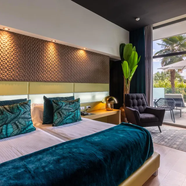 غرفة سوبيريور بسريرين منفصلين بإطلالة على الحديقة، La Finca Golf Spa Resort Adults Only 4/8