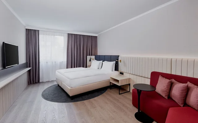 غرفة بريميوم عائلية بسرير كينج، Crowne Plaza Hamburg - City Alster 2/4