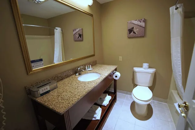 غرفة قياسية بسريرين مزدوجين، Quality Inn & Suites Georgetown - Seaford 2/4