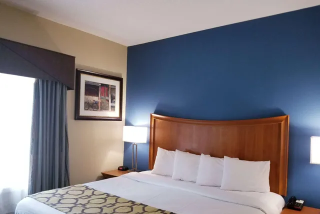 Suite, King Bed, Baymont by Wyndham Indianapolis Northwest 1/2