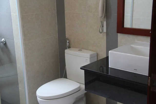 Deluxe Double, Rex Hotel 2/2