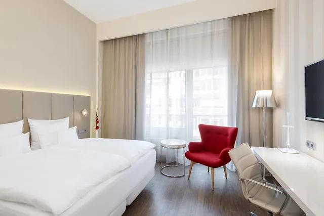 Superior, Queen Bed, Xl، Nh Collection Berlin Mitte Friedrichstrasse 8/10