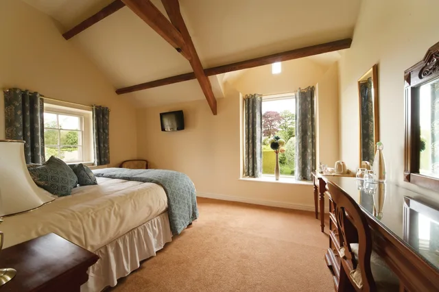 غرفة كومفورت بسرير مزدوج بإطلالة، Leigh Park Country House Hotel Vineyard, BWSC 2/7