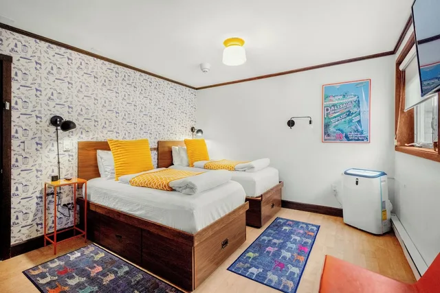 غرفة سوبيريور بسريرين منفصلين، Silverbow Inn 2/6