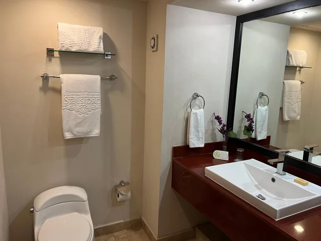 2 Bedrooms, Master, Apartment، St Isidro Suites Corporate Housing SPA & Wellness Center 8/10