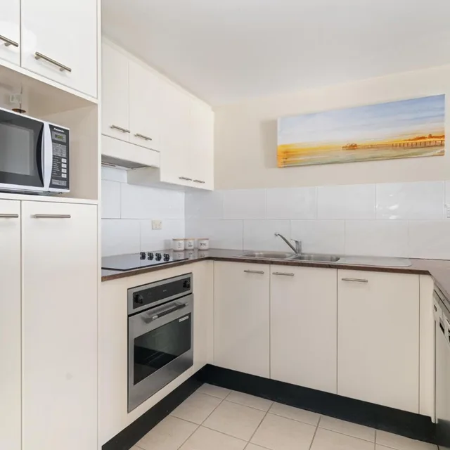 3 Bedrooms, Courtyard, Apartment، Northpoint Apartments 6/7