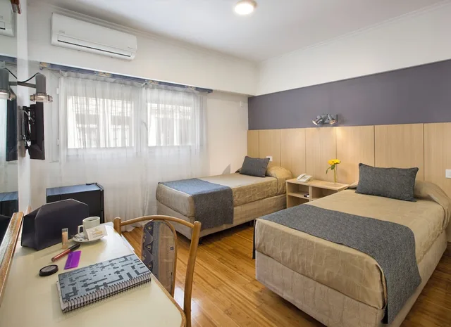 غرفة بسريرين منفصلين، Hotel Impala 3/7