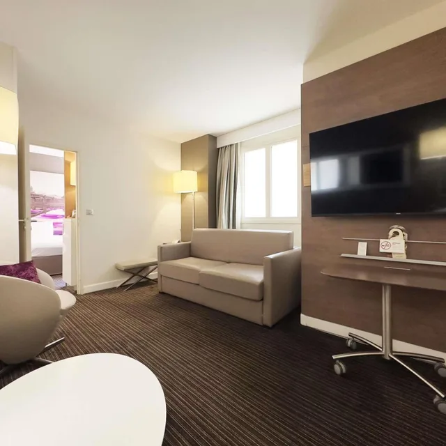 جناح جونيور بريفيليج، Mercure Toulouse Centre Wilson Capitole 4/4
