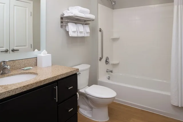 2 Bedrooms, Suite, 2 Double Beds, TownePlace Suites by Marriott Lancaster 5/8