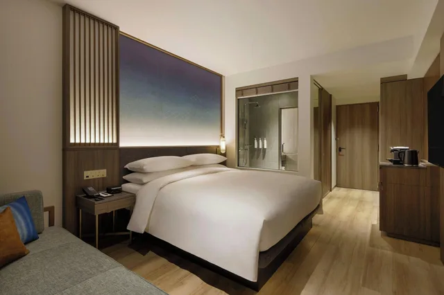 غرفة سوبيريور بسرير مزدوج بإطلالة على المدينة، Courtyard by Marriott Fukui 2/3