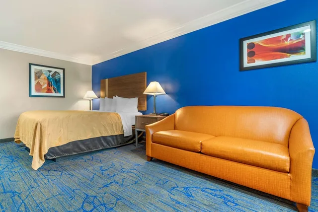 جناح استوديو بسرير كينج، Quality Inn And Suites Vacaville, CA 3/5