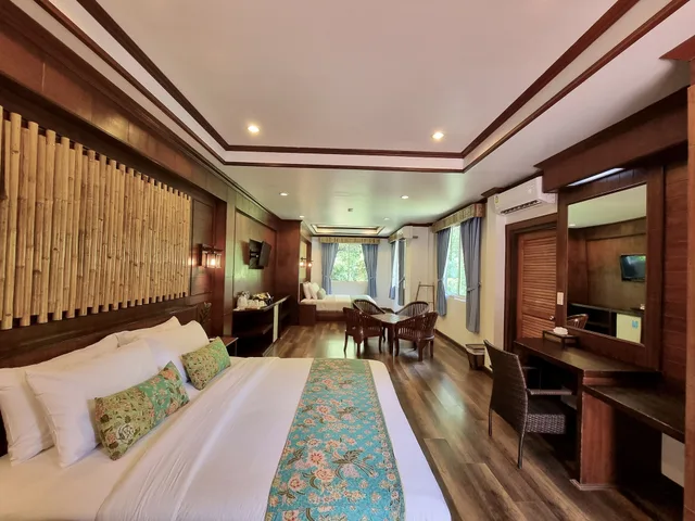 غرفة عائلية بسرير كينج وسرير فردي بإطلالة على الحديقة، Railay Phutawan Resort 5/10