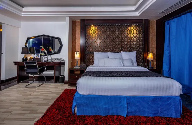 جناح ملكي بجاكوزي، Nordic Palace and Spa 1/2