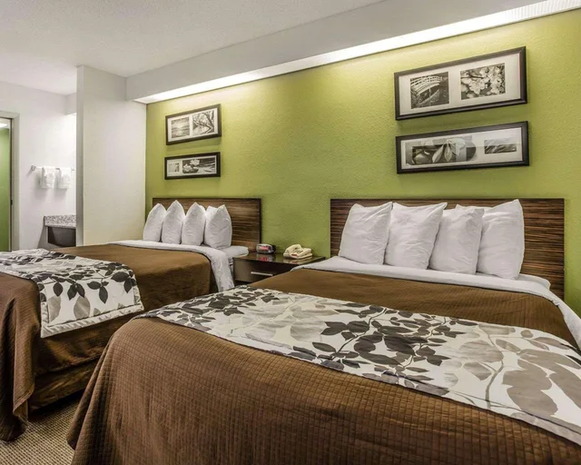غرفة بسريرين مزدوجين، Sleep Inn at Greenville Convention Center 4/5