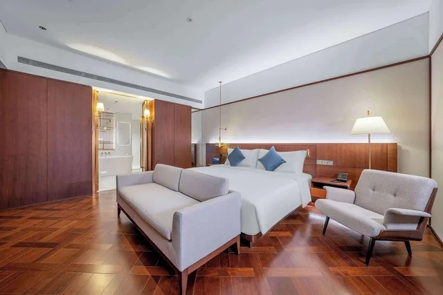 جناح بريميير ديلوكس بسرير كينج، Wyndham Beijing North 1/4