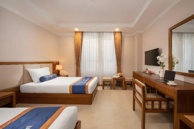 غرفة ديلوكس بسريرين مزدوجين، BlueSun Danang Beach Hotel 2/3