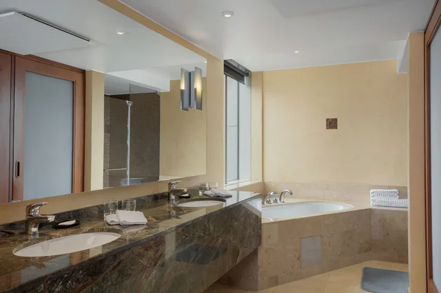 جناح ديلوكس بغرفة نوم واحدة، Westin Warsaw 3/3