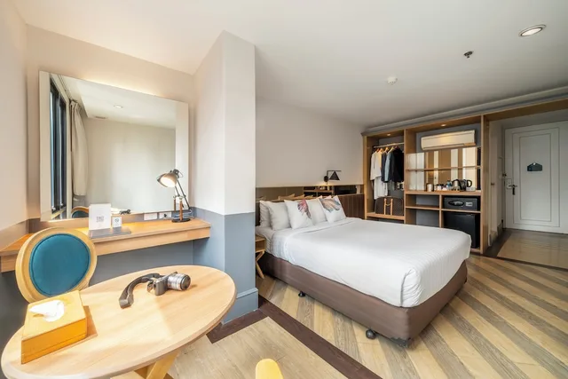 Explorer, Superior, Queen Bed, Vince Hotel Bangkok Pratunam 4/8