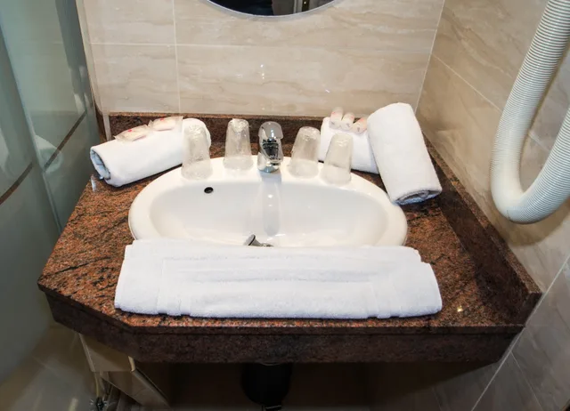 غرفة قياسية بسرير مزدوج، Hotel Parisien 6/6