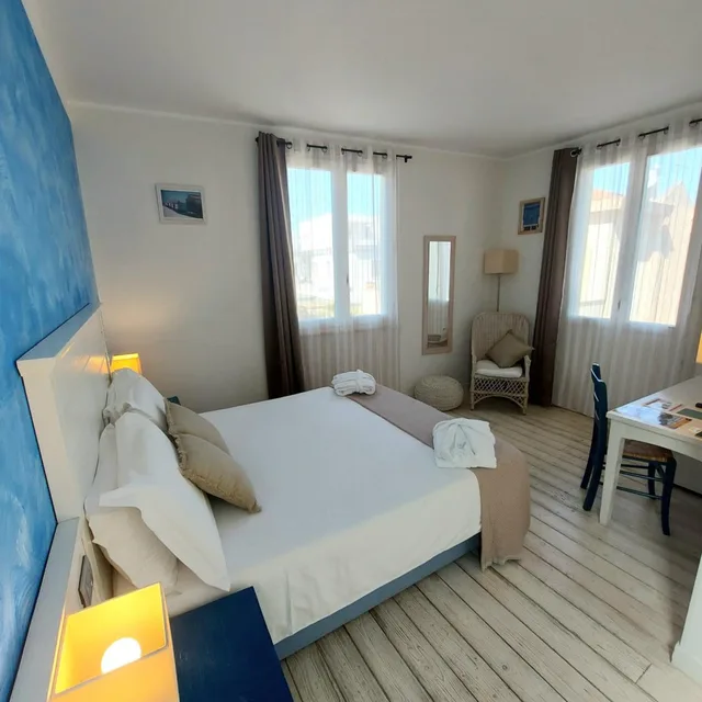 غرفة سوبيريور بسرير مزدوج بشرفة، La Villa Del Mare - Adults Only 1/8