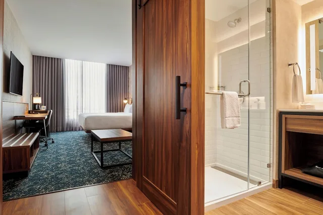 غرفة ديلوكس بسرير كينج مع أريكة، Four Points by Sheraton Ciudad Juarez 4/4