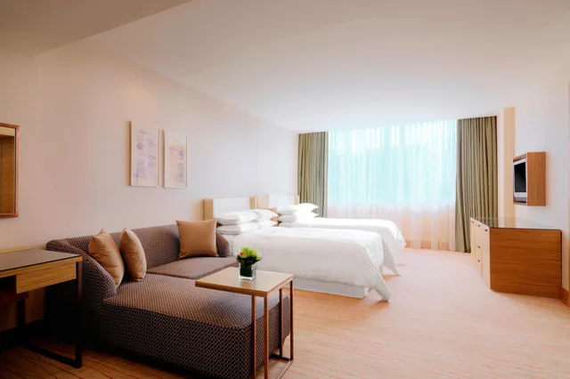 غرفة بسريرين مزدوجين، Four Points By Sheraton Shanghai Daning 6/10
