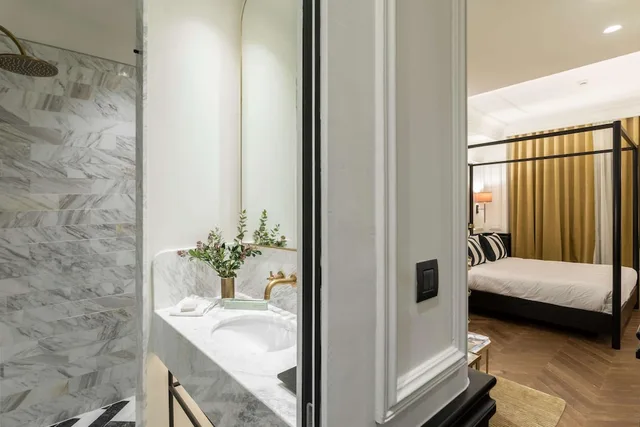 غرفة كلاسيكية بسرير كينج، Villa Brown Ermou, a member of Brown Hotels 9/10