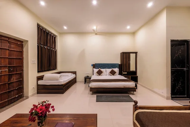 غرفة فاخرة بسرير كينج، THE COUNTRY SIDE RESORT 7/10