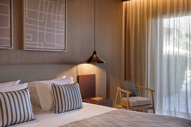 Superior, Queen Bed, Lagoon View، APHI KALLI Resort 4/8