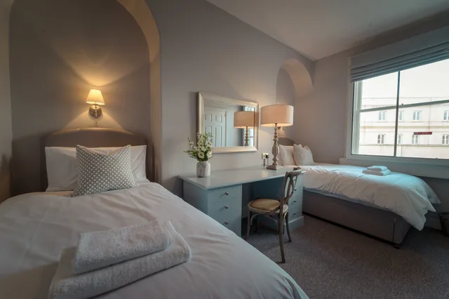 غرفة بسريرين منفصلين، Anabelles Guest House 1/2