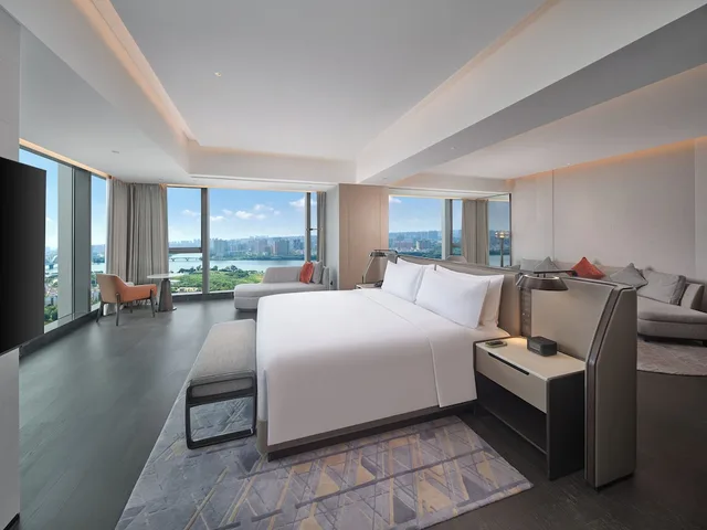 جناح بسرير كينج، Hilton Huizhou 2/9