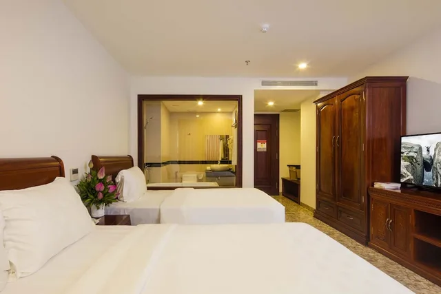 غرفة ديلوكس بسرير كينج بشرفة، Red Sun Nha Trang Hotel 5/5