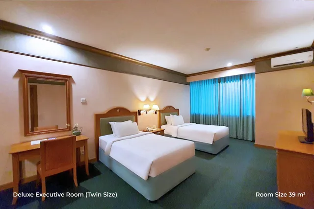 غرفة ديلوكس تنفيذية بسرير مزدوج، TUNJUNGAN HOTEL 6/8