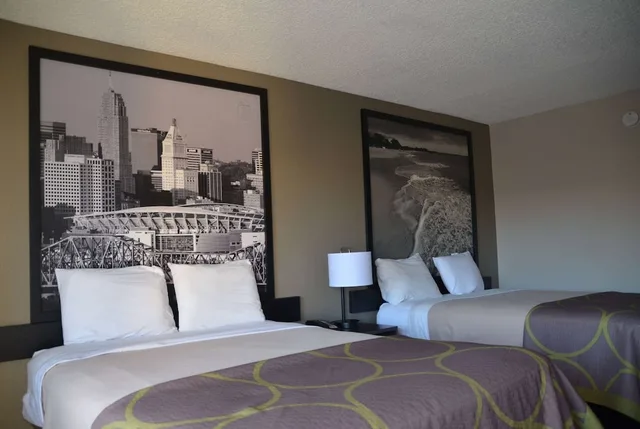 غرفة بسريرين كوين للمدخنين، Super 8 By Wyndham Fredericksburg 1/1