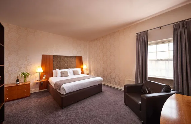 غرفة بسرير كينج، The Regency Hotel Solihull Formely Corus Solihull Hotel 2/2