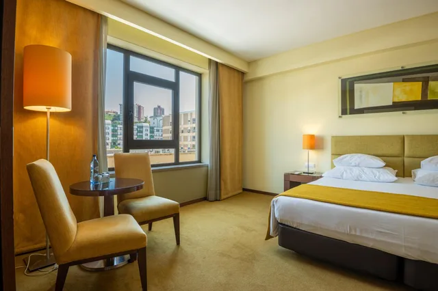 جناح جونيور بسرير مزدوج مع أريكة، Vila Gale Coimbra 1/5