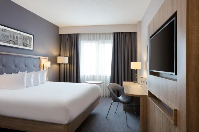 غرفة ثلاثية، Leonardo Hotel London Watford 2/3
