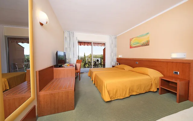 غرفة سوبيريور بسرير مزدوج بشرفة، Hotel Salinera 1/5