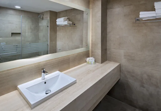 غرفة قياسية بسريرين مزدوجين، HOLIDAY INN GUATEMALA 9/10