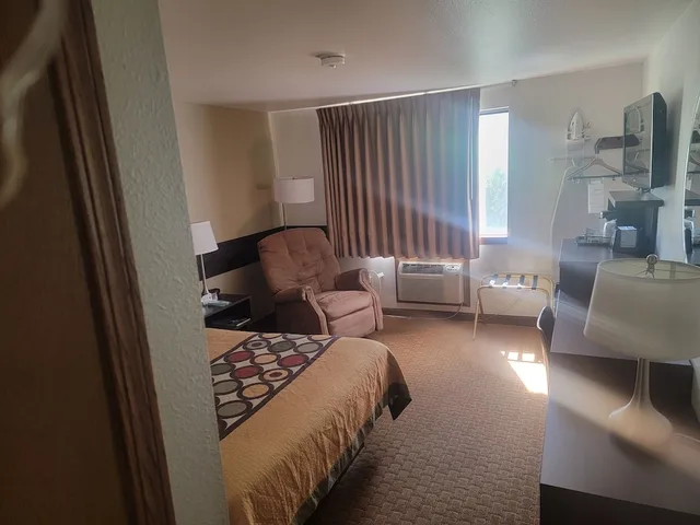 غرفة بسرير كوين، Super 8 By Wyndham Cody 4/7